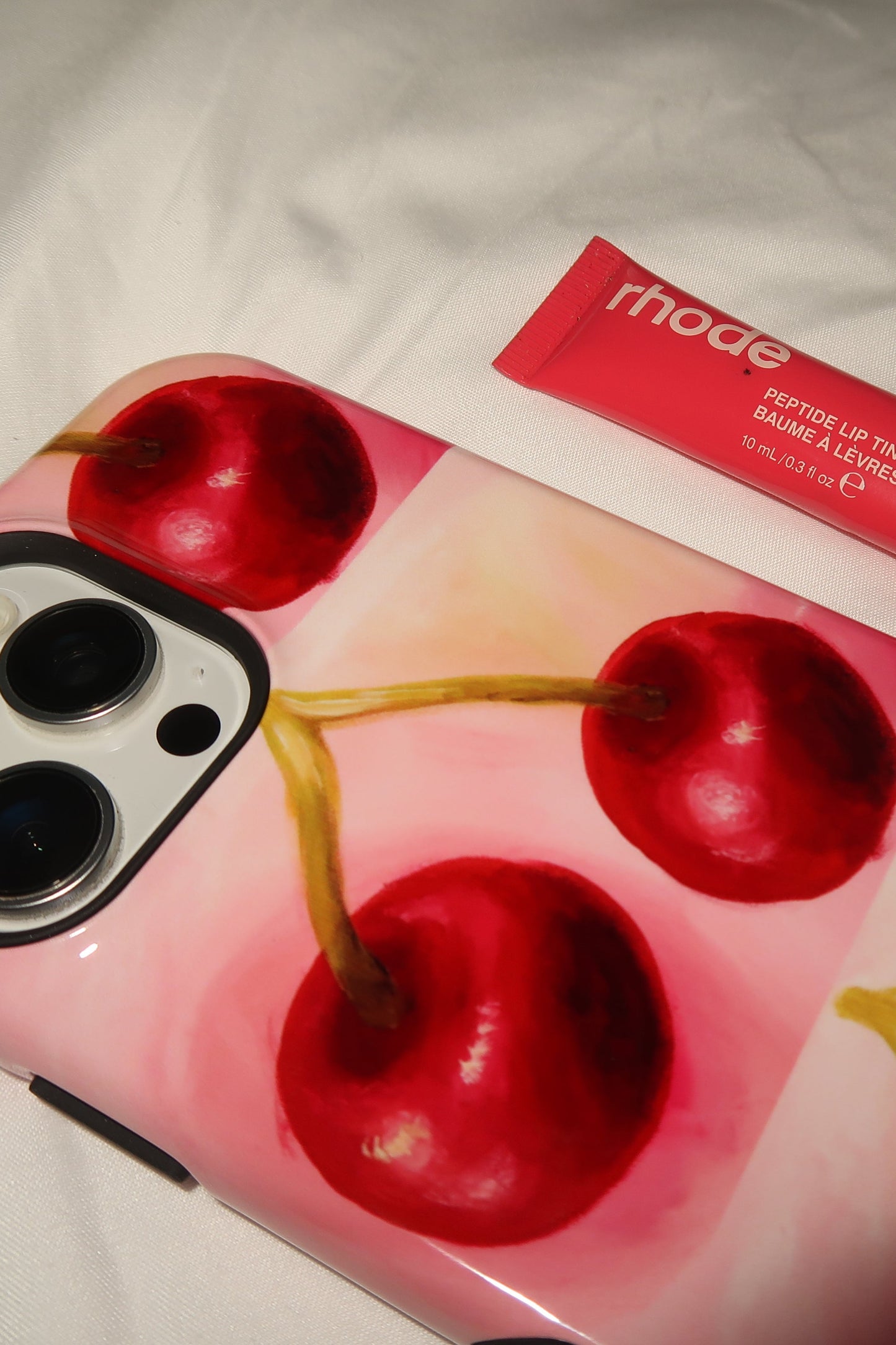 Double Cherry MagSafe Case